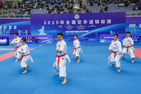 选手背后通 选手背后通